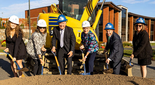 Cummings School of Nursing groundbreaking ceremony